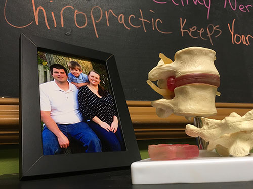 Optimal Chiropractic Desk with photo and spine diagram